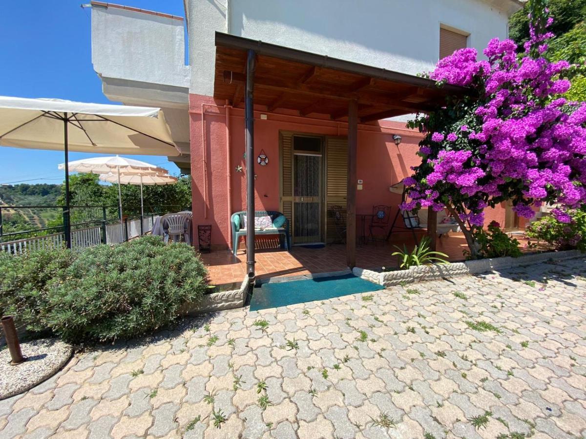 B&B Santa Lucia Silvi Paese Εξωτερικό φωτογραφία