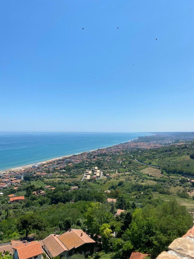 B&B Santa Lucia Silvi Paese Εξωτερικό φωτογραφία