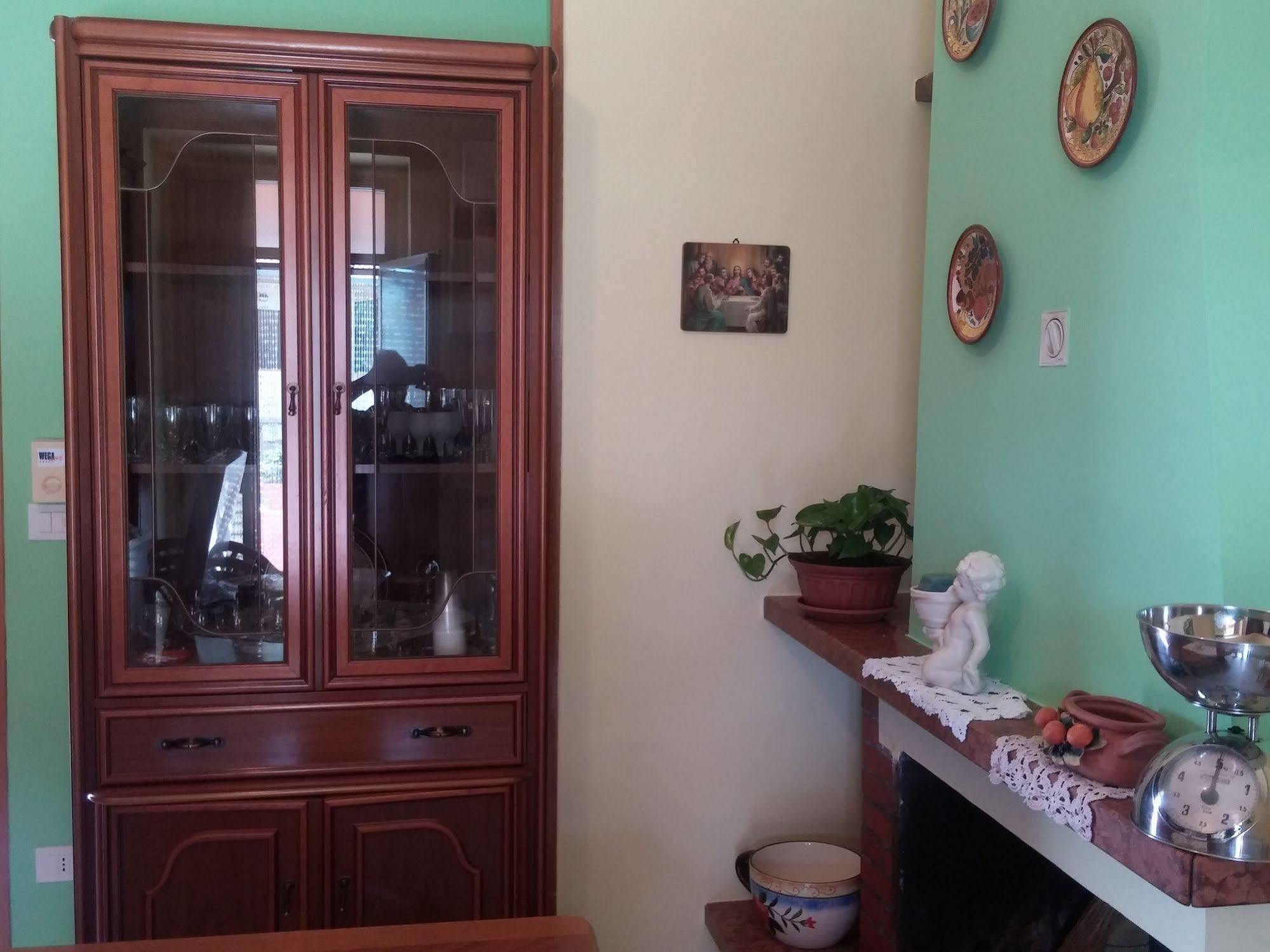 B&B Santa Lucia Silvi Paese Εξωτερικό φωτογραφία