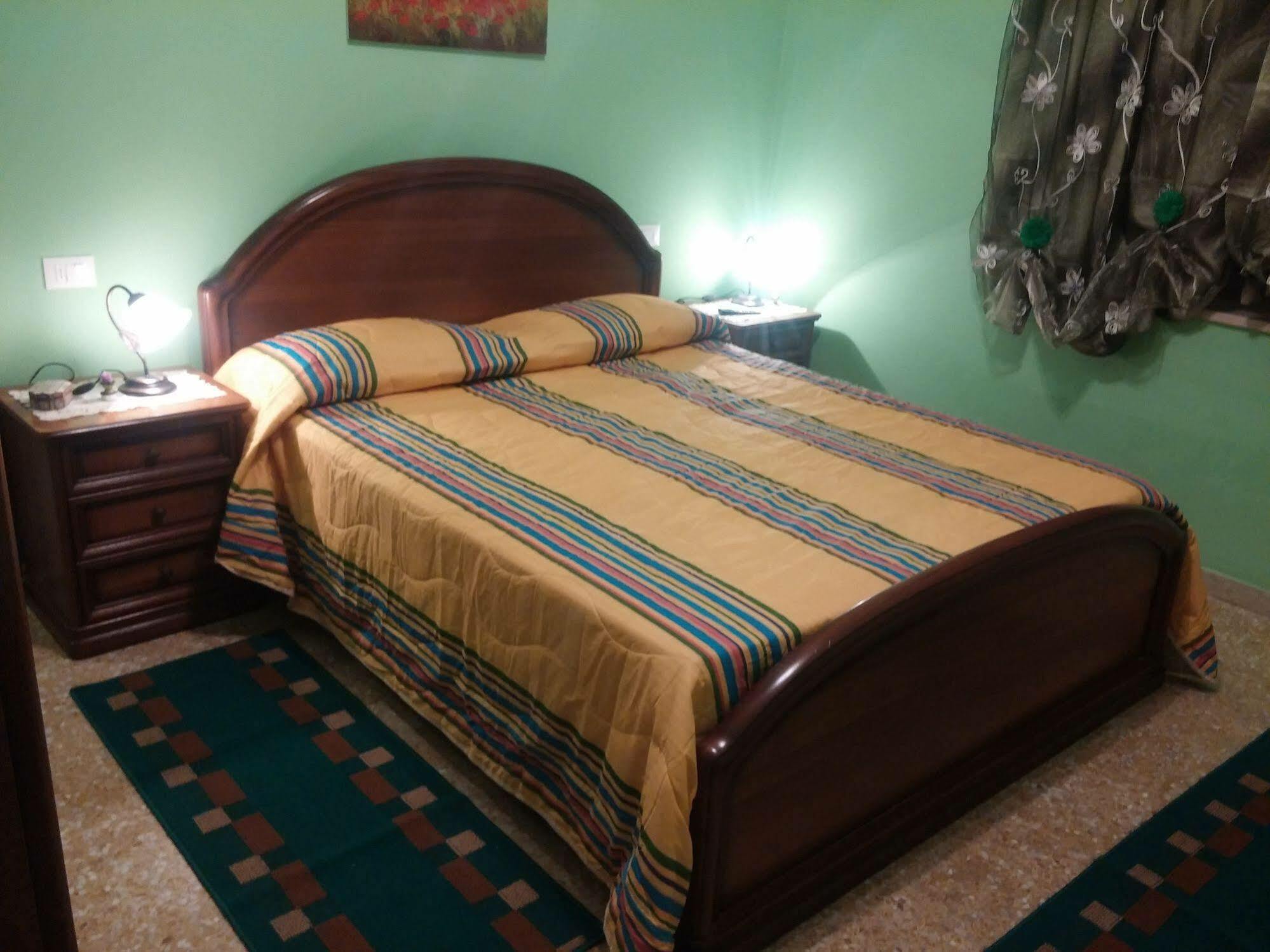 B&B Santa Lucia Silvi Paese Εξωτερικό φωτογραφία